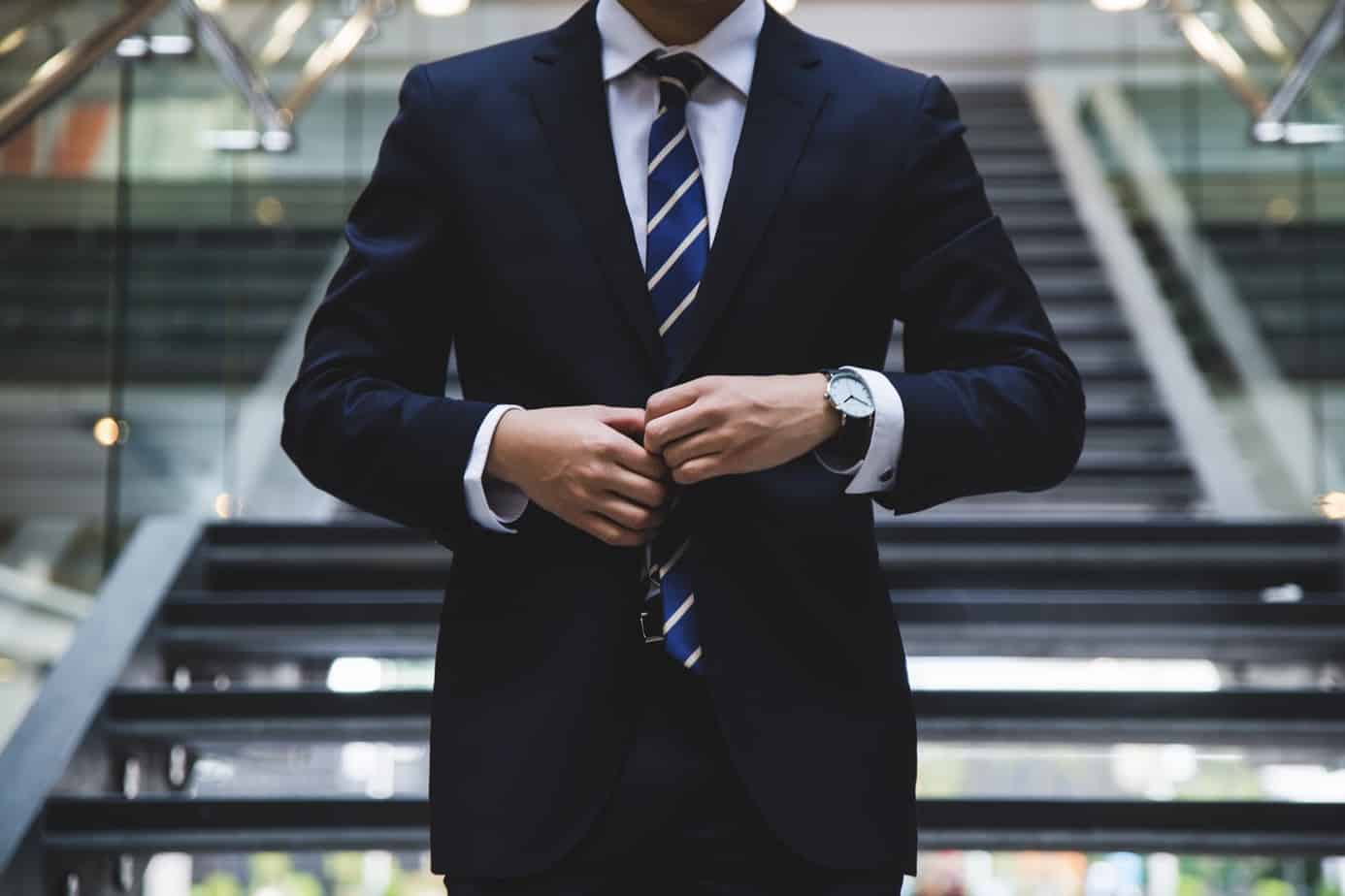 Role of a Business Litigation Lawyer