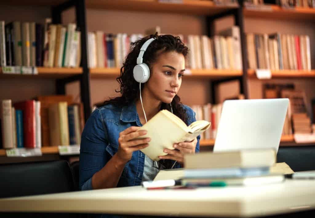 The Pros and Cons of Online Higher Education