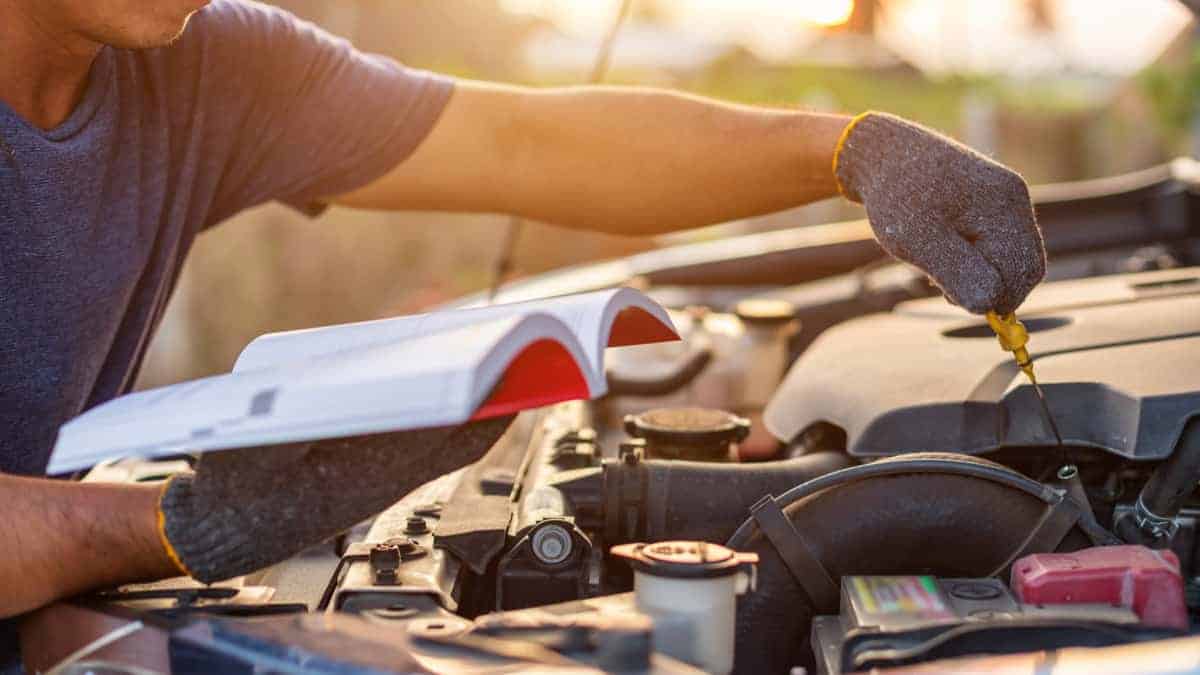 Six Essential Car Tools Every Mechanic Needs